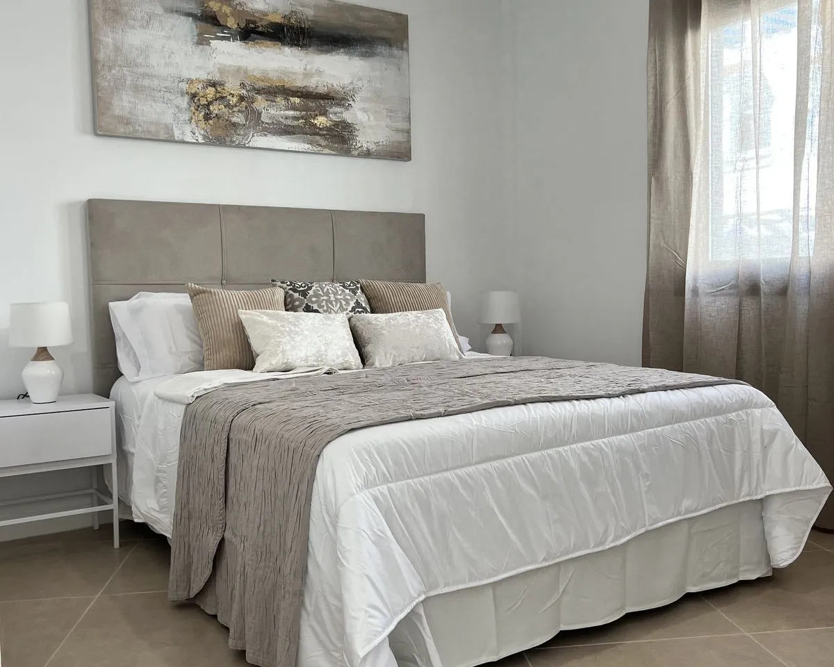 ef778697-64a7-46bf-b943-1ddbefd226ca