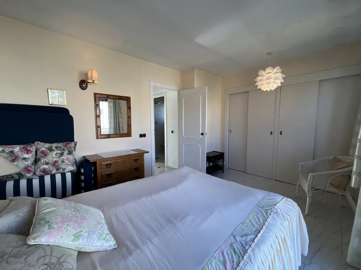 01445d00-46d7-4bb0-b6dc-a481708280a9