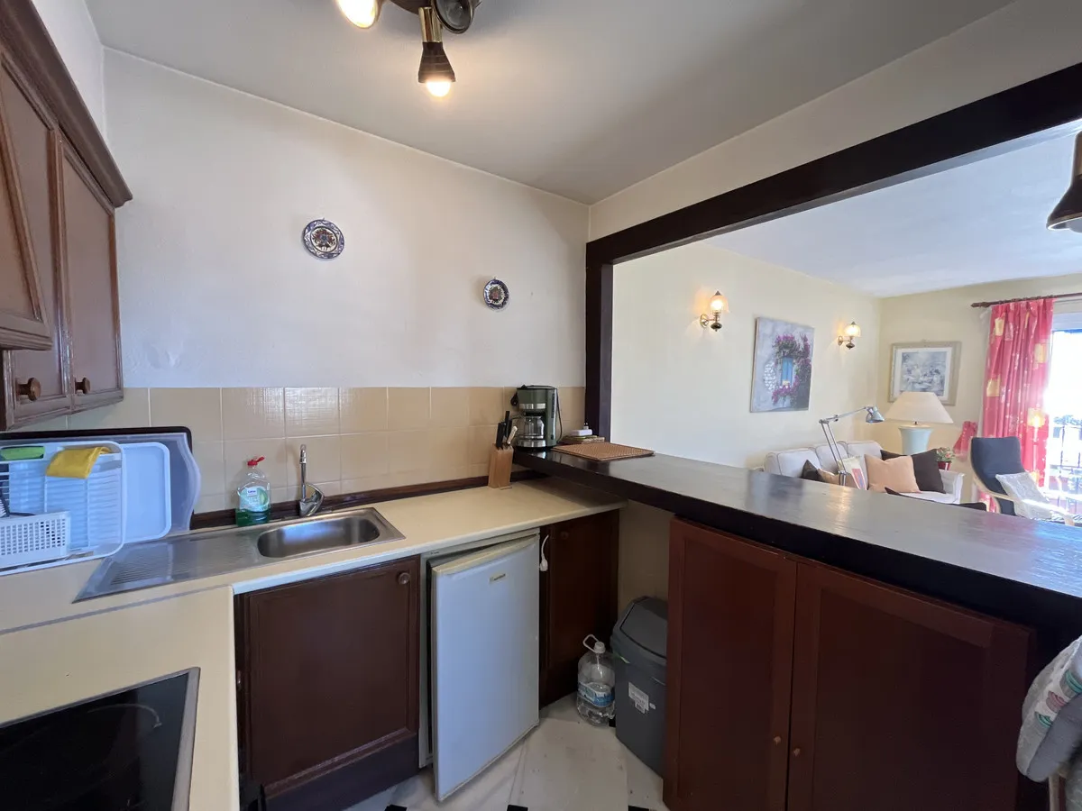 0a5edabc-8da4-4727-ac3c-f5babfdad810