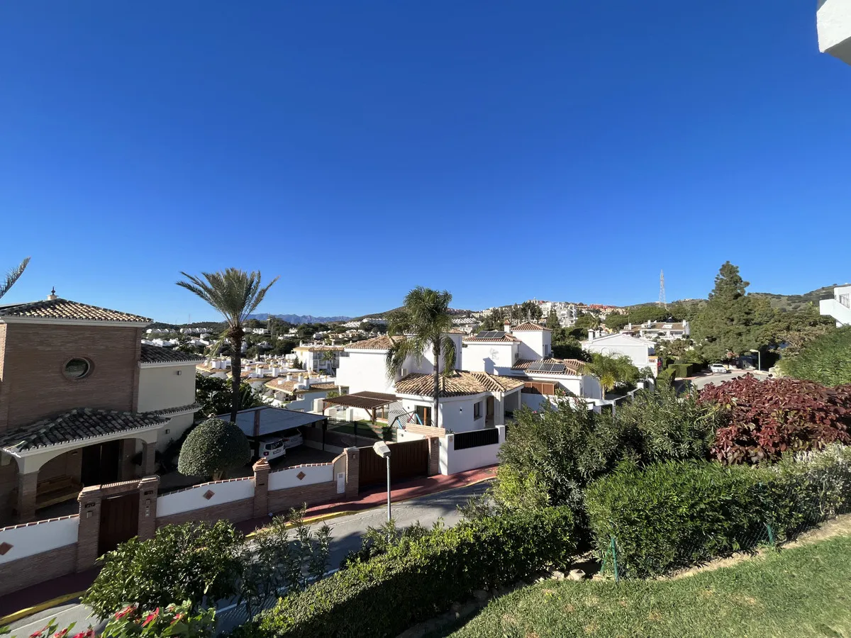 38593567-fd0b-4775-9aba-fc53e38a428d