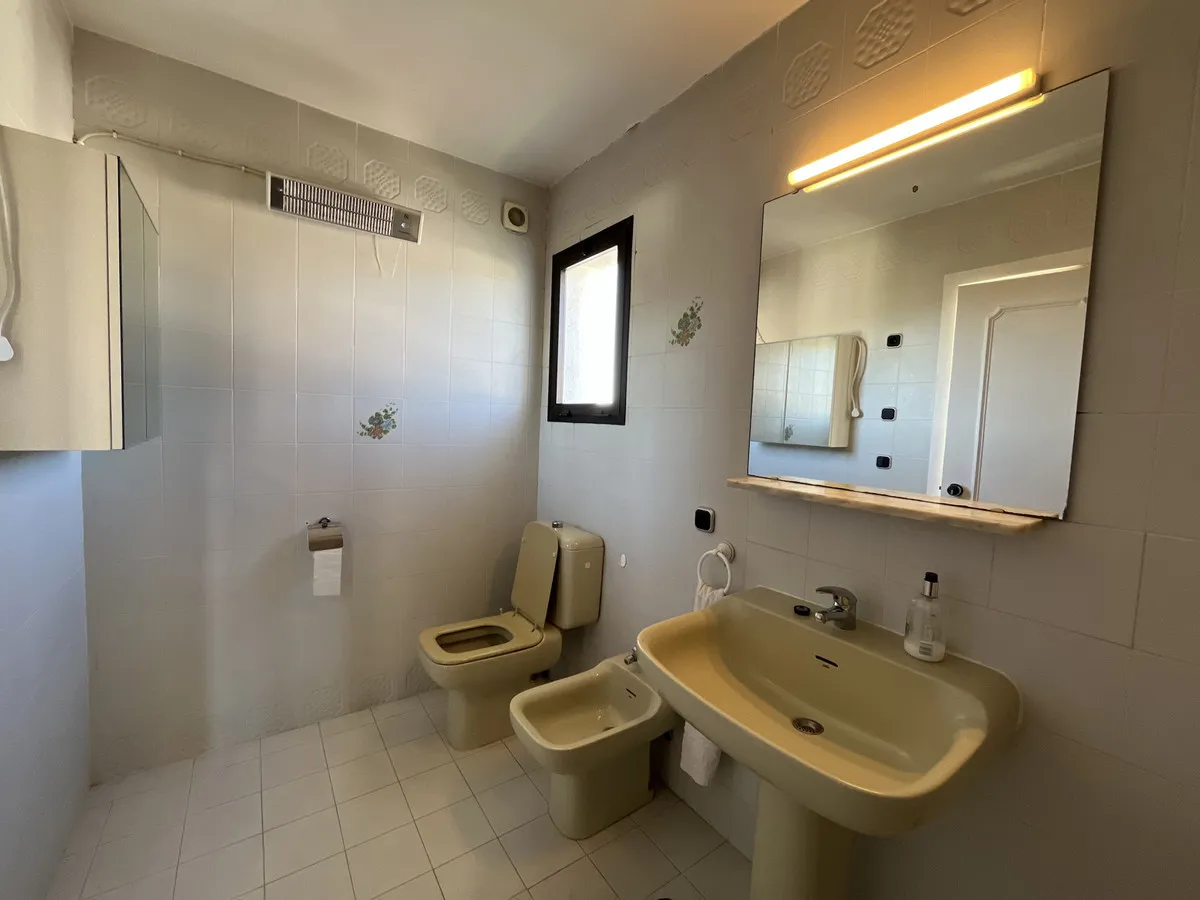 772f6fa4-5825-4d56-b98a-1239c5479f2a