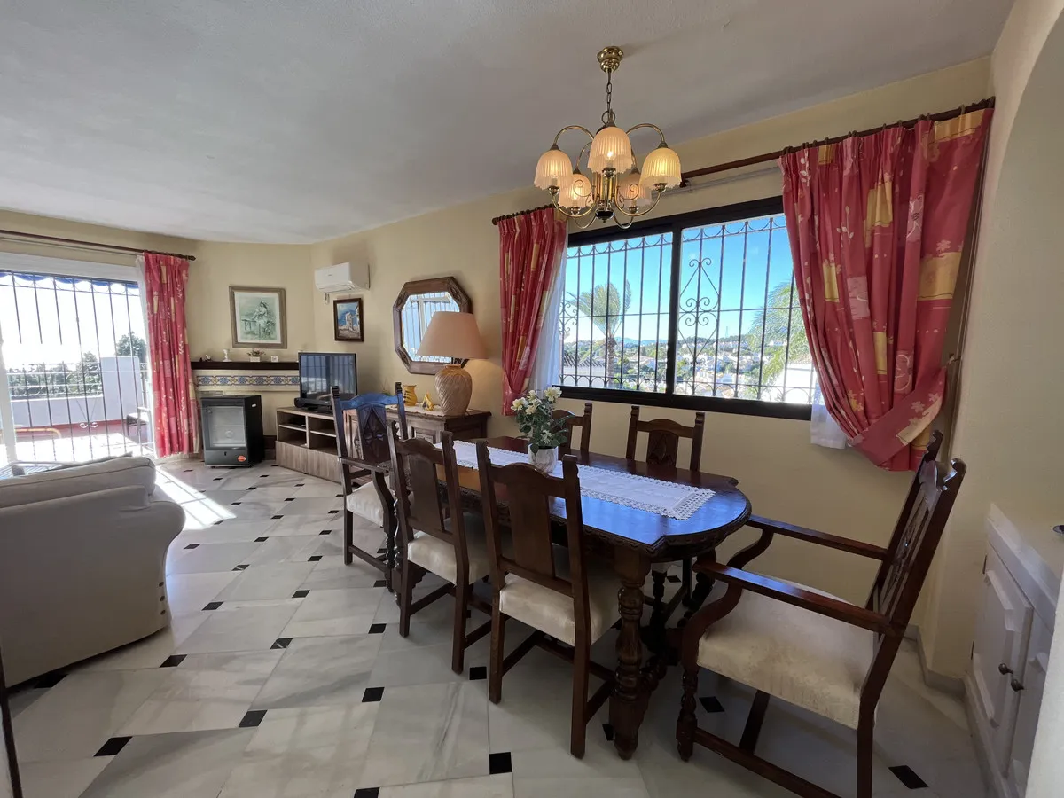 a0baffb1-5a5c-4ca9-9ec1-f94733c624e9