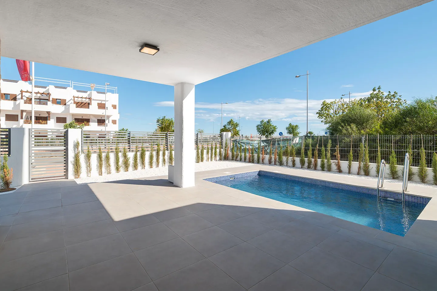 d91a737e-ec03-4cf4-8ed3-e3e8ecd5a5fe