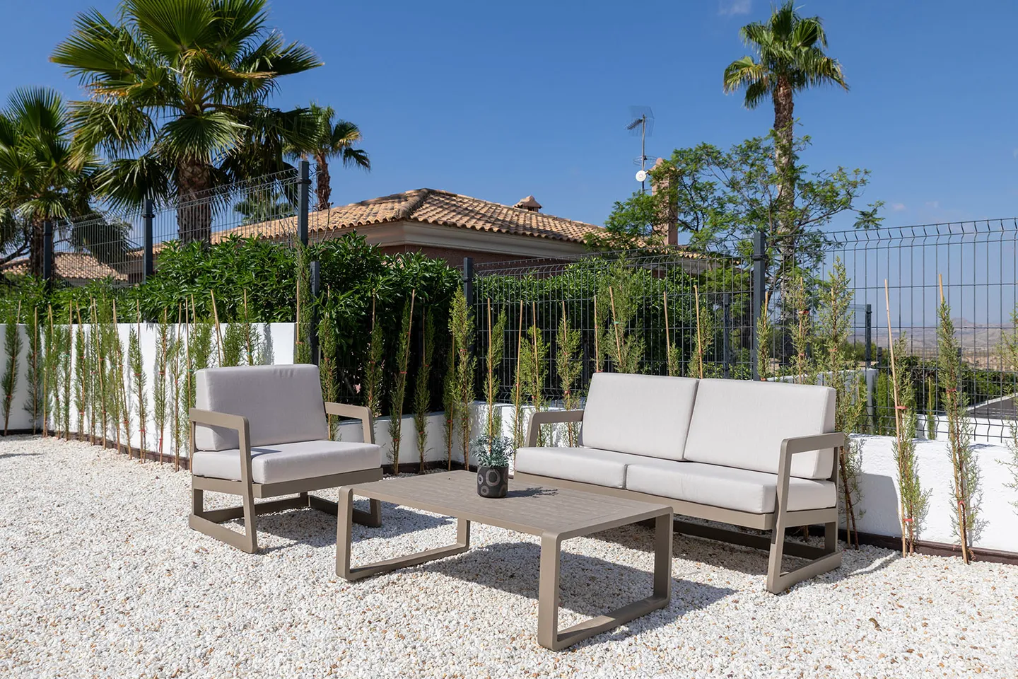 4ee5909a-3200-45f1-a6ec-0a35e2838830