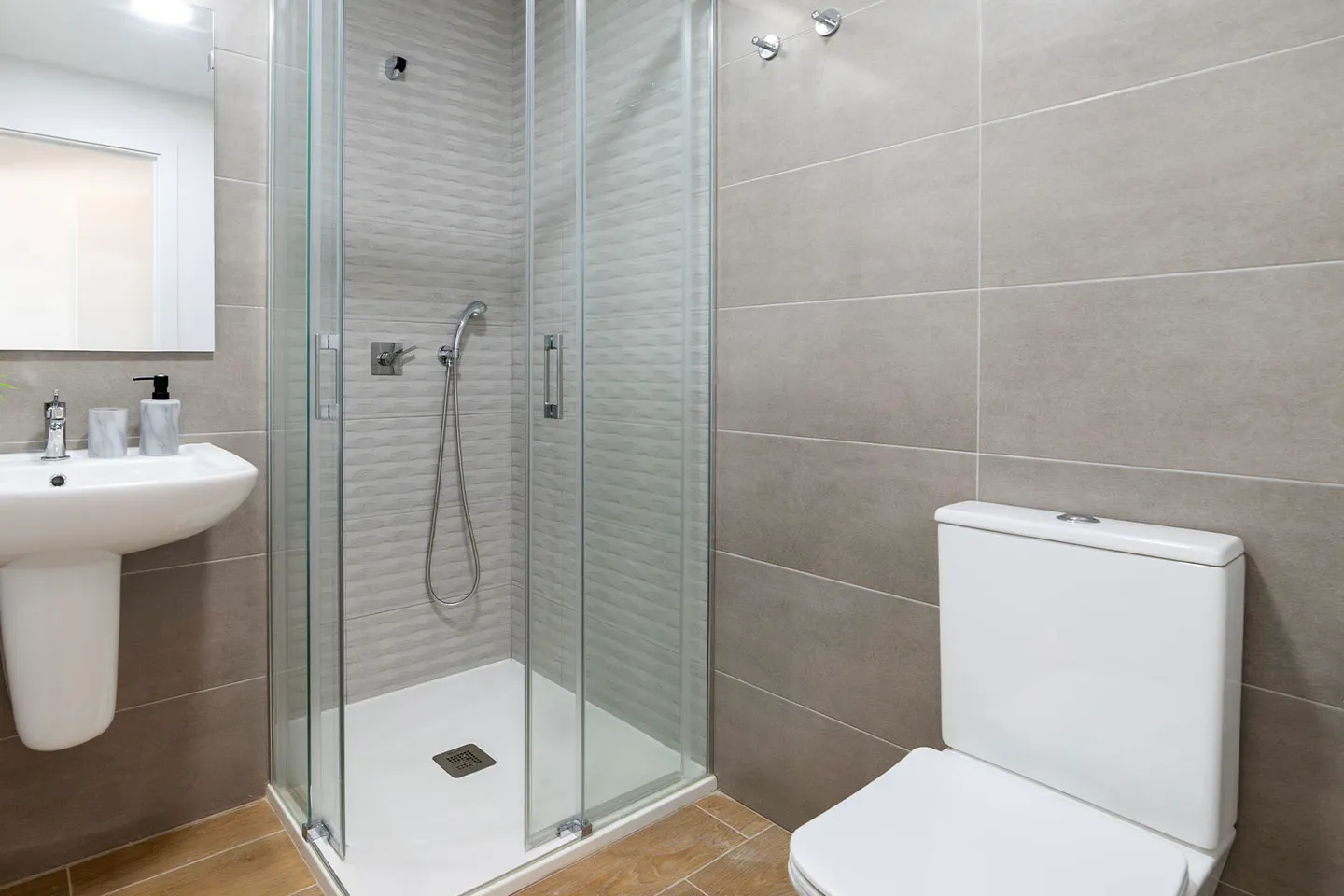 ba981ca4-38b0-4d15-9db8-0ceed911b098