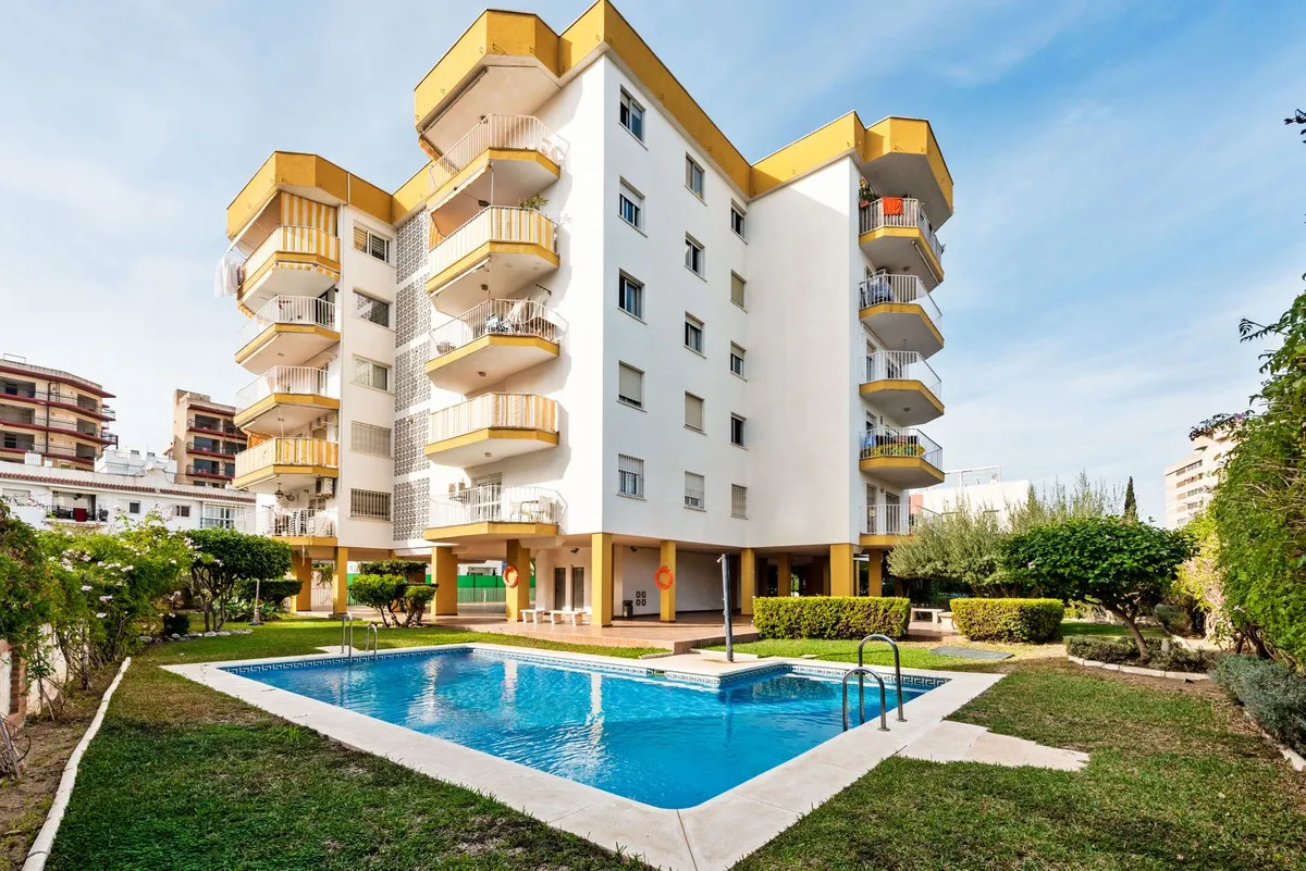 456eecb2-835b-4dd3-8ab2-f6a7189c3259