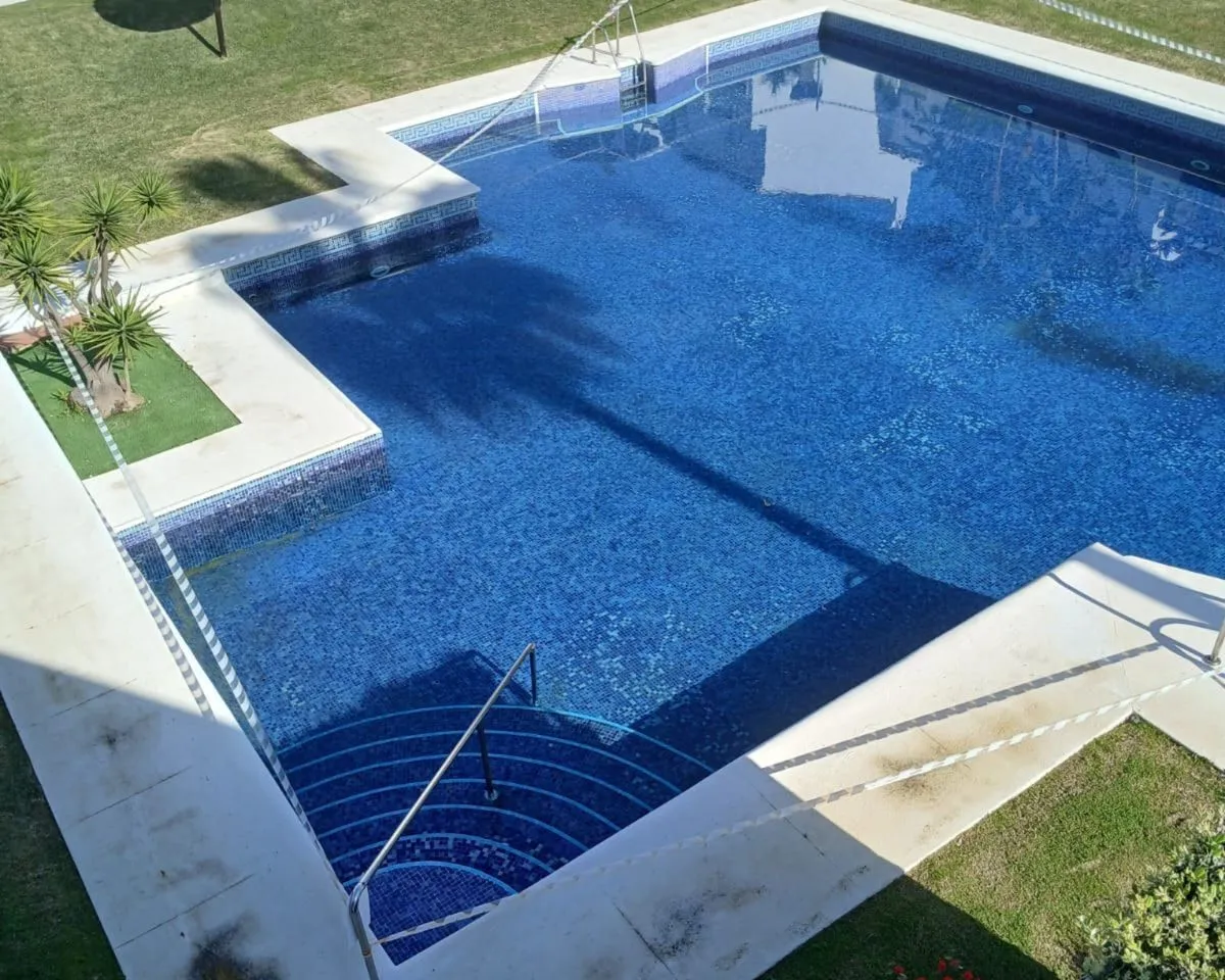 c18f5886-4bc8-4c51-932e-a44362965ae4