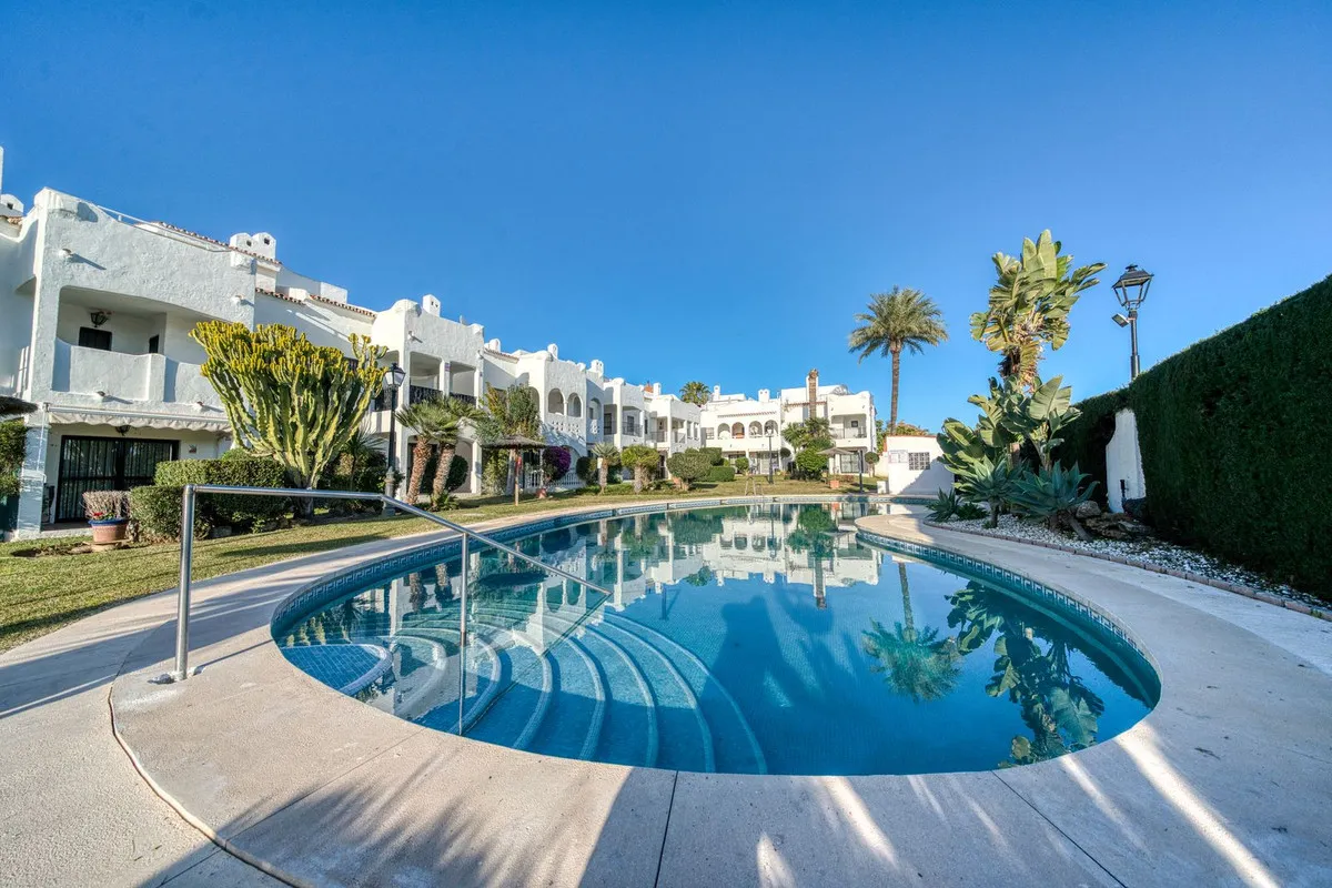 a8046c35-f34f-42d0-903d-0463bf45f91d