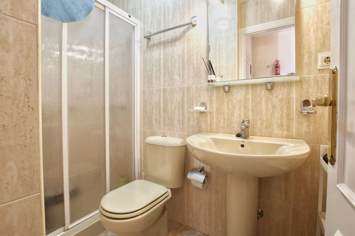 0b206620-5fd2-4879-820e-1c577df4fd11