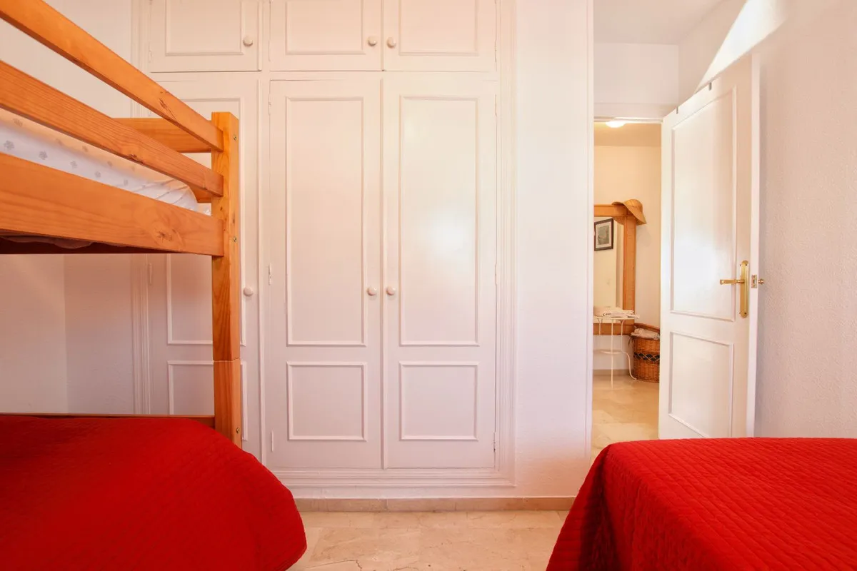 248221cc-790d-40cd-8897-106a0713c809