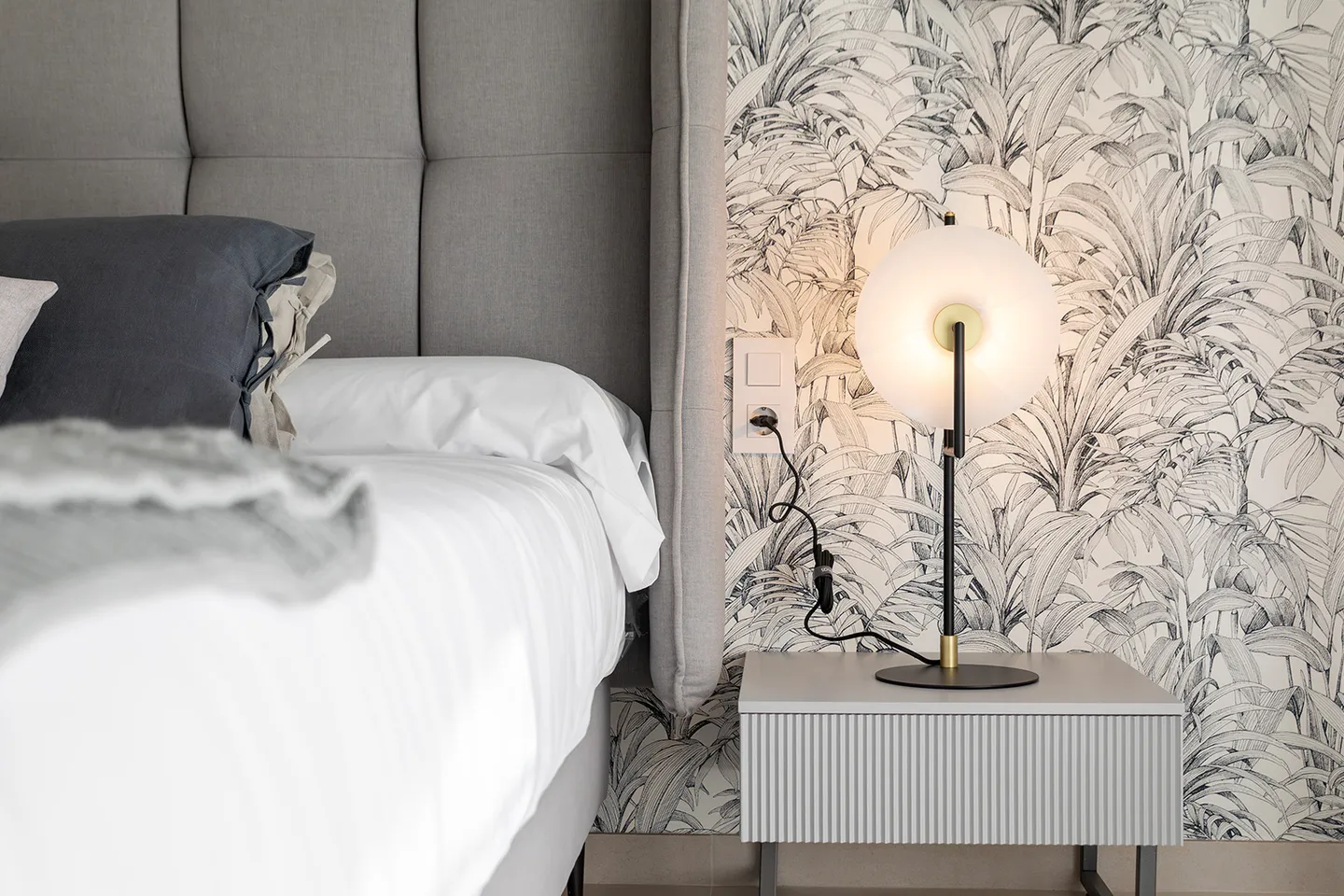 f02d2f0d-0cc3-4a29-98d5-5bb84c72f12e