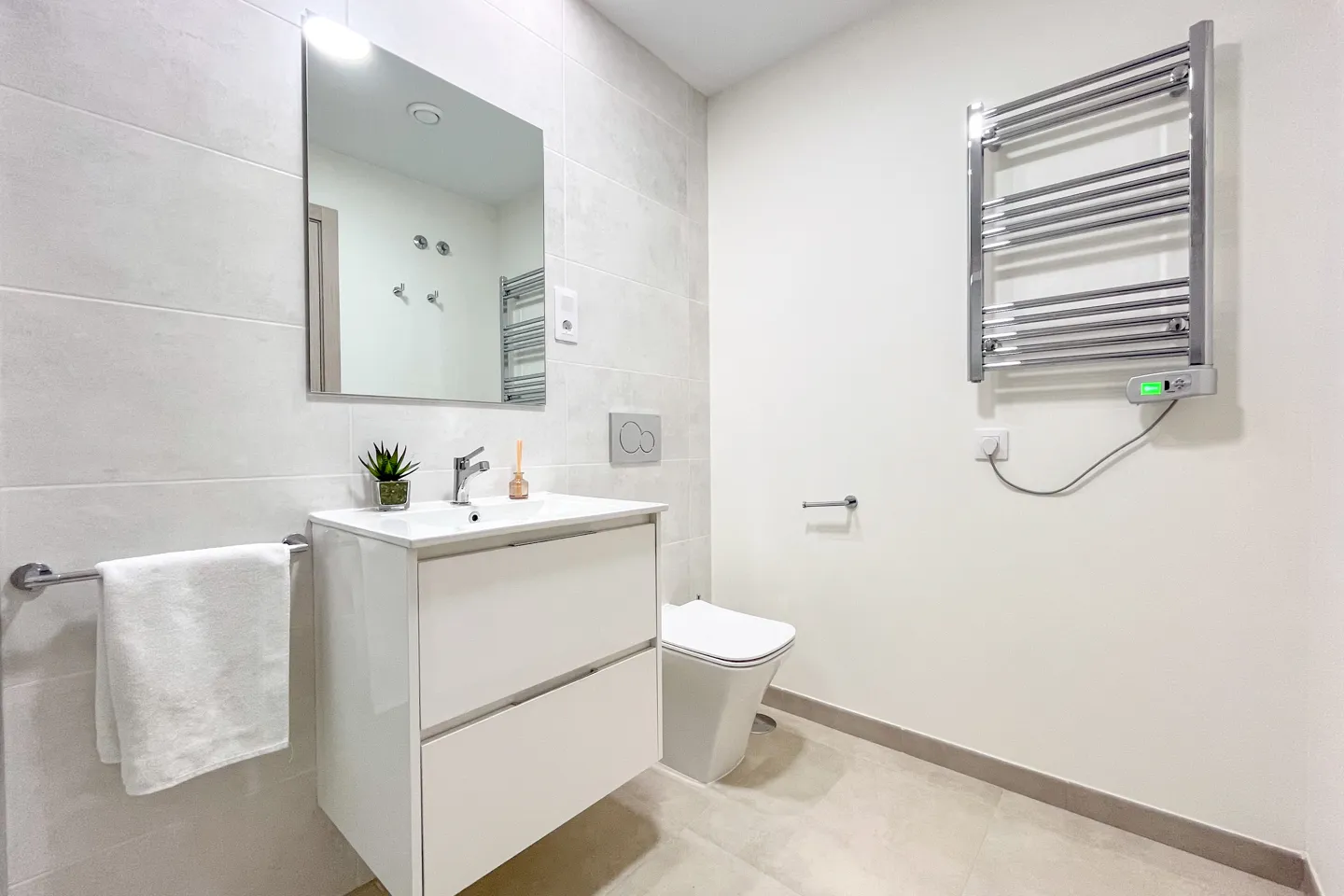 75722652-1ddc-4b90-978d-a19cdf5e4010