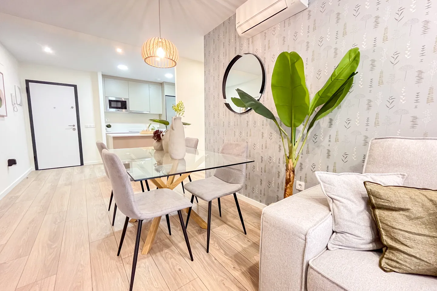 237620bd-752f-457c-830b-c1260b56bc35