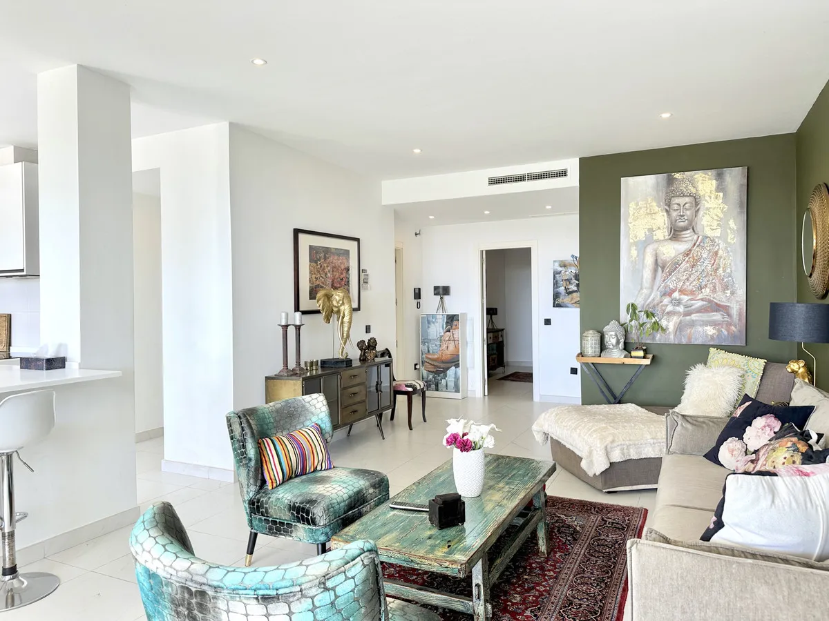 06d1f929-4531-4545-9f5c-3e727e66d09c