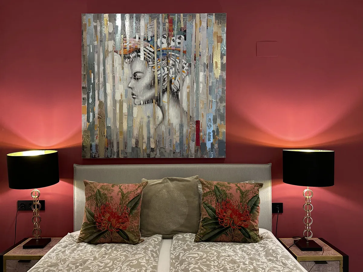 701b5aec-e5f0-4930-bc97-77a0767ef016