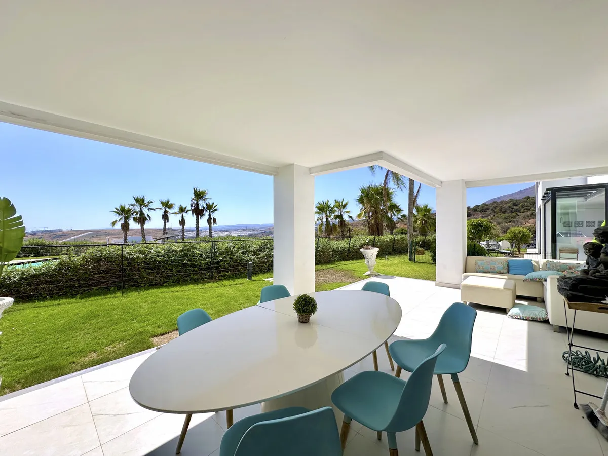 a4ee9921-0666-478d-8cfc-a8c6be886c0b