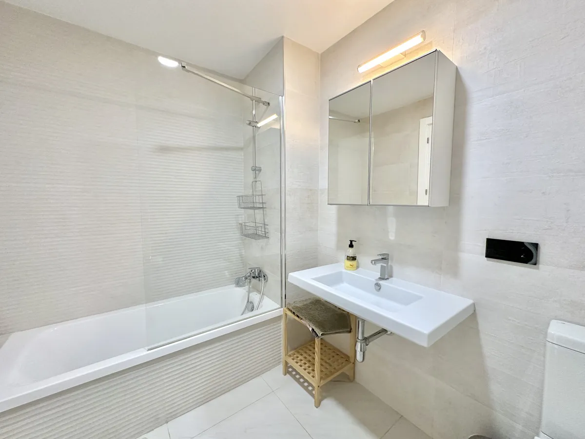 fdcd7c23-f508-4d48-8d12-59a5ef748927