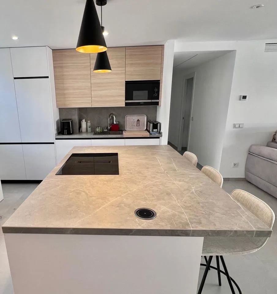 23c6ba13-bc3d-4e2b-af4d-5e1613c11f55