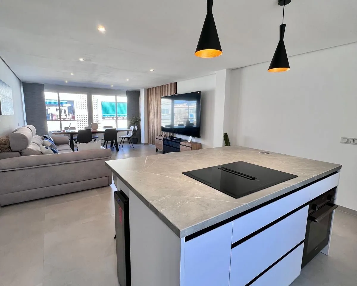 ecac0803-9b41-4ff8-b119-5215dbcfd640