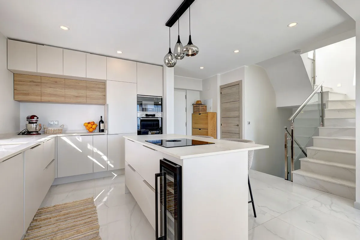 536ff50d-0783-4c4a-b1fd-6b8de1be2c6a