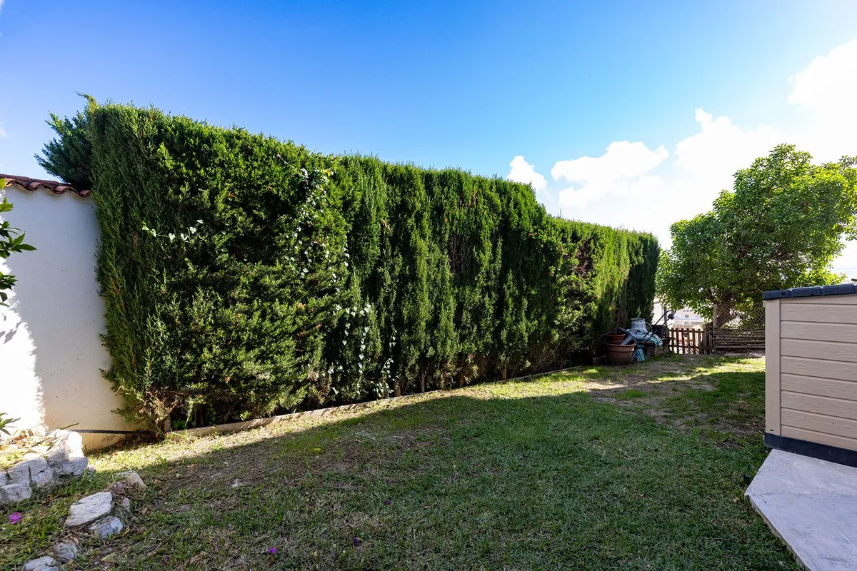 e17fa7d0-a08a-4a7c-9182-e4ffa2117763