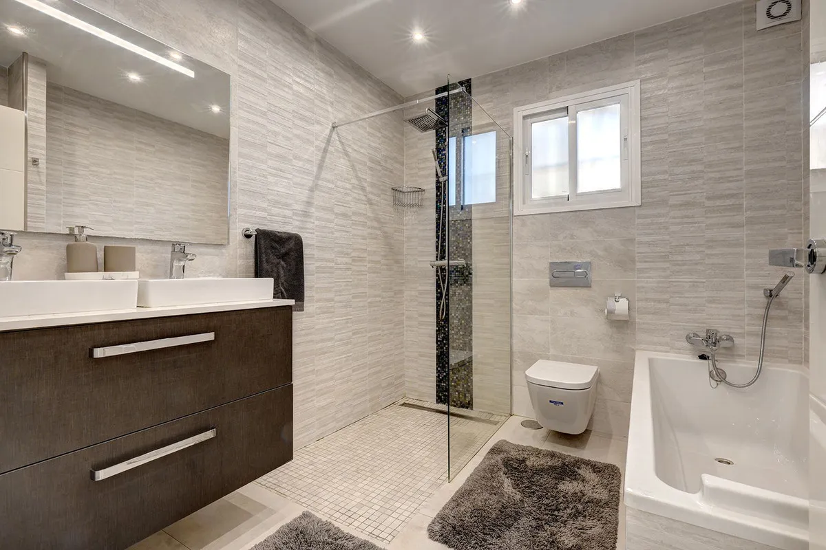 eaf379f4-4191-4cf7-9e43-40080584fdcd