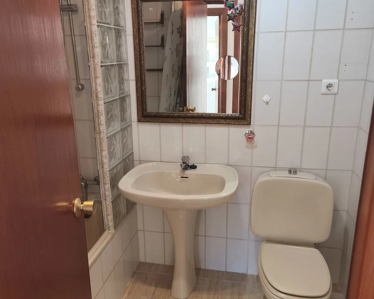 eefc4d42-3ca3-4982-909a-1e95193ae926