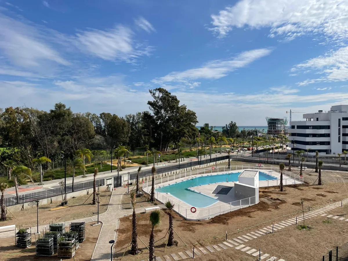 a6f6024d-d849-479e-97e6-03c54ac536b6