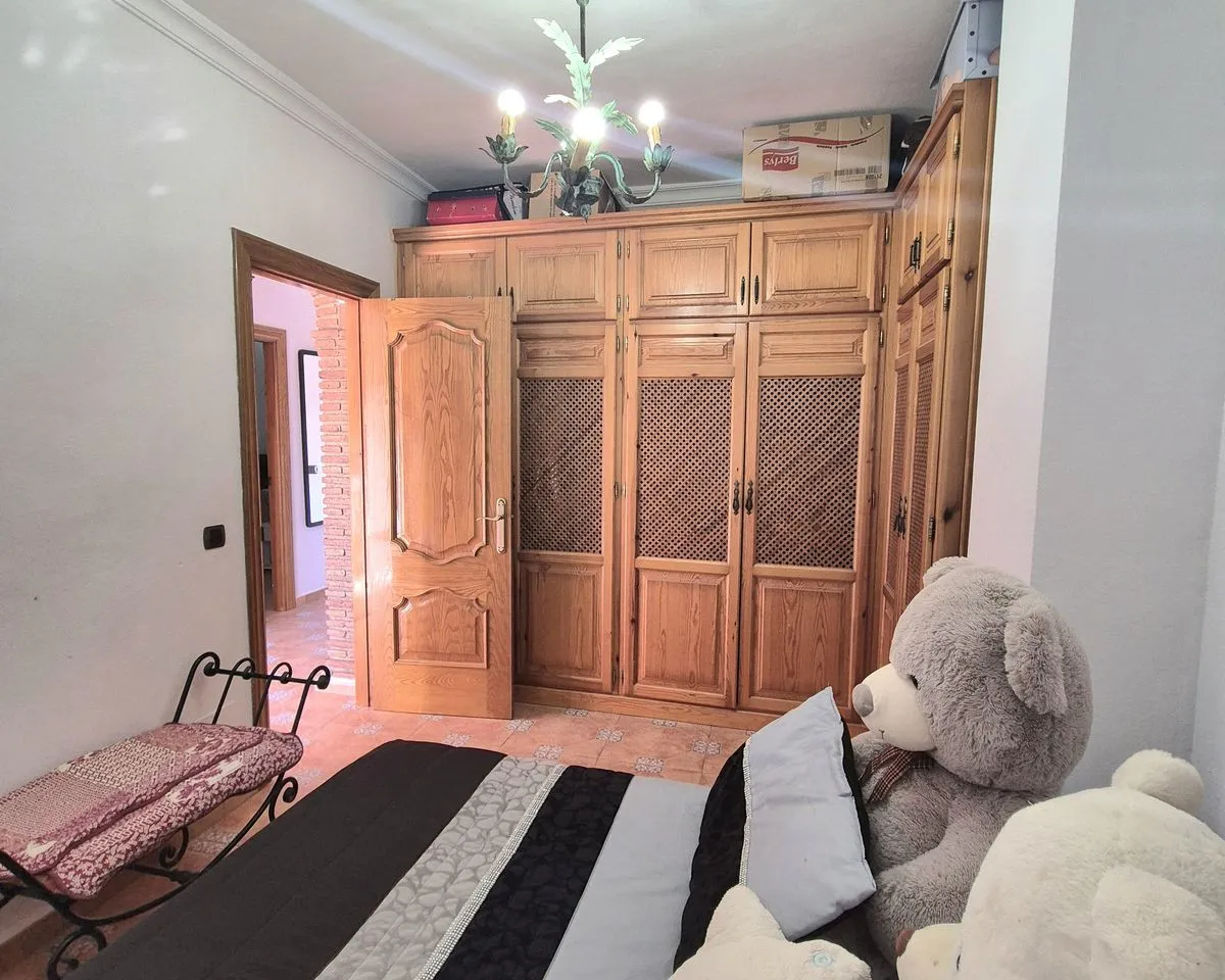 c9003201-b95b-461a-9a01-d33c89602085