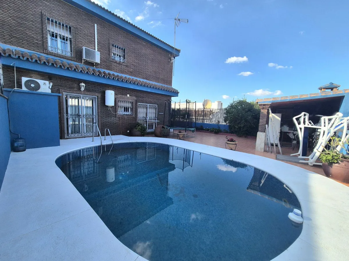 ecc37161-165a-4aa7-bdd1-7927ef06c596