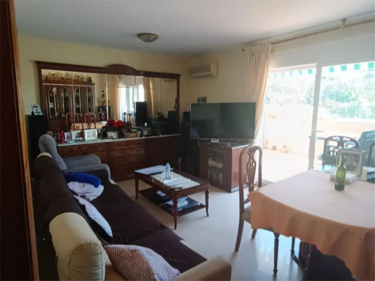 0ee71182-7c1a-4977-8e0b-61750a59e904