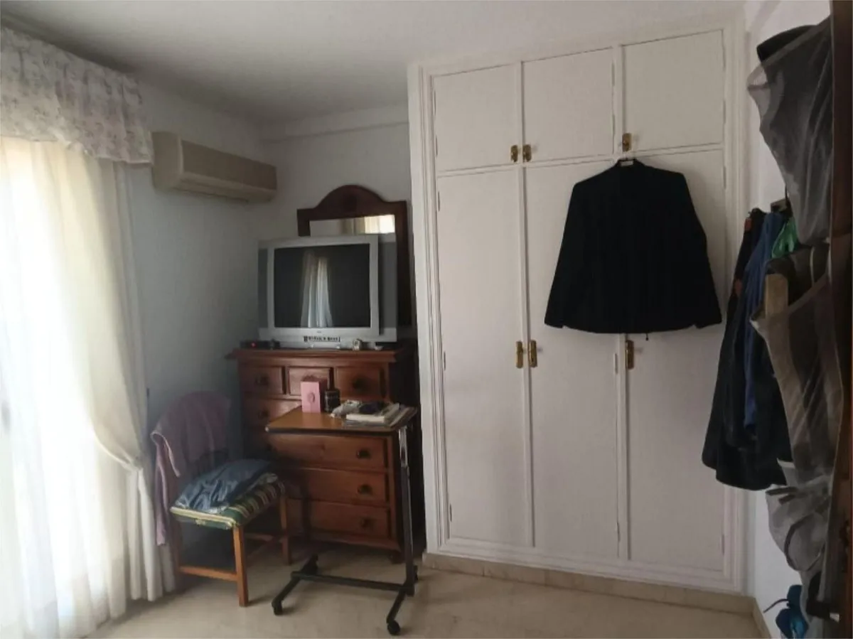 33688880-b2e4-47d4-8cea-4003fd5661c8