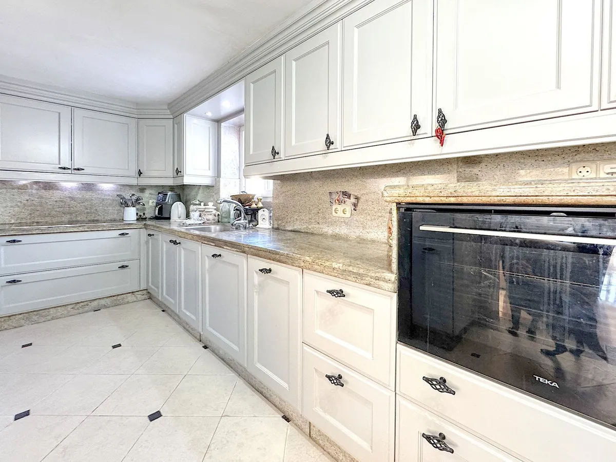 0e216abf-dfa6-4182-93b8-cd0dc282558b