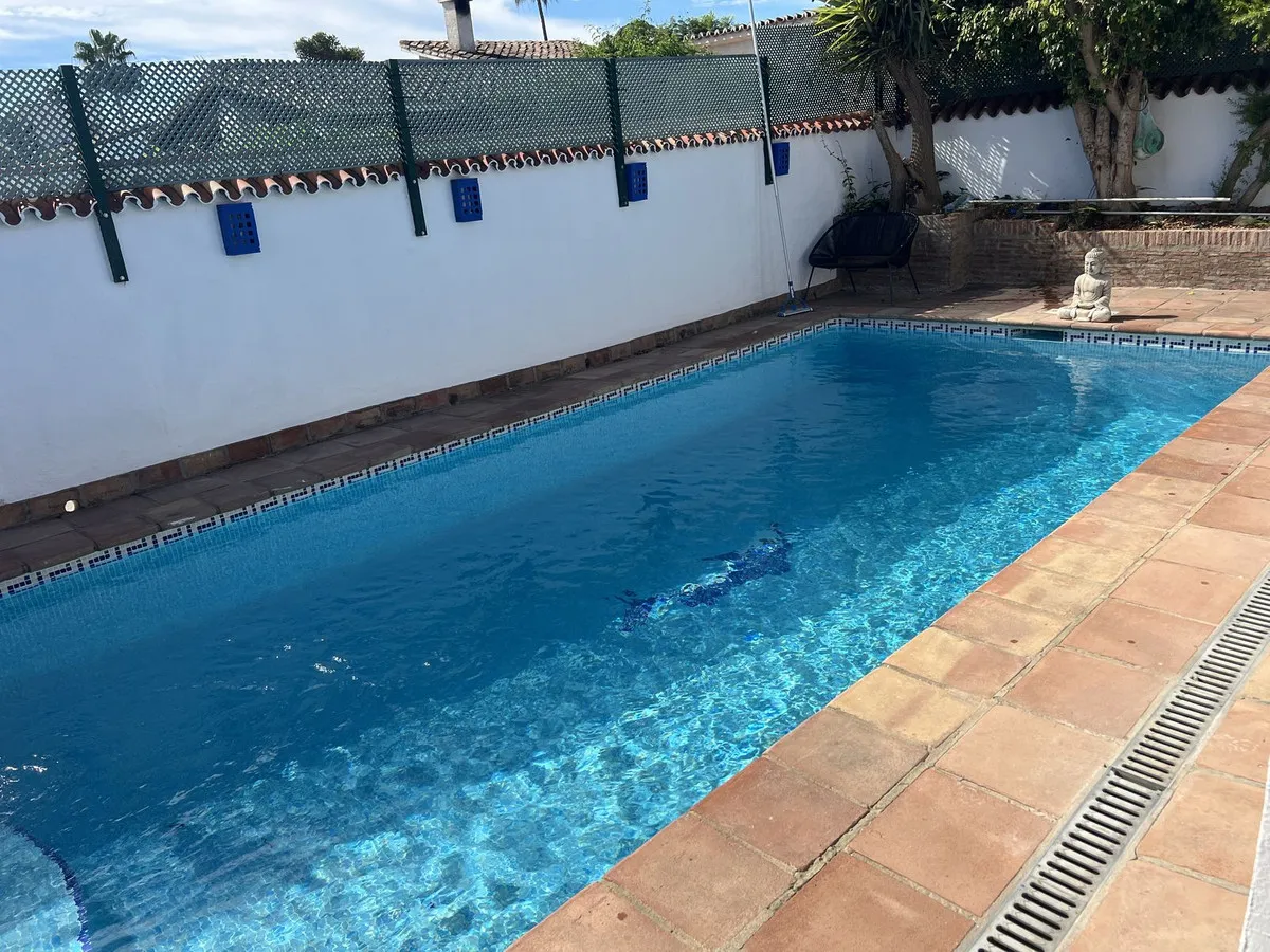 4e38464c-7003-45ab-8d2c-4ebb09542ea7