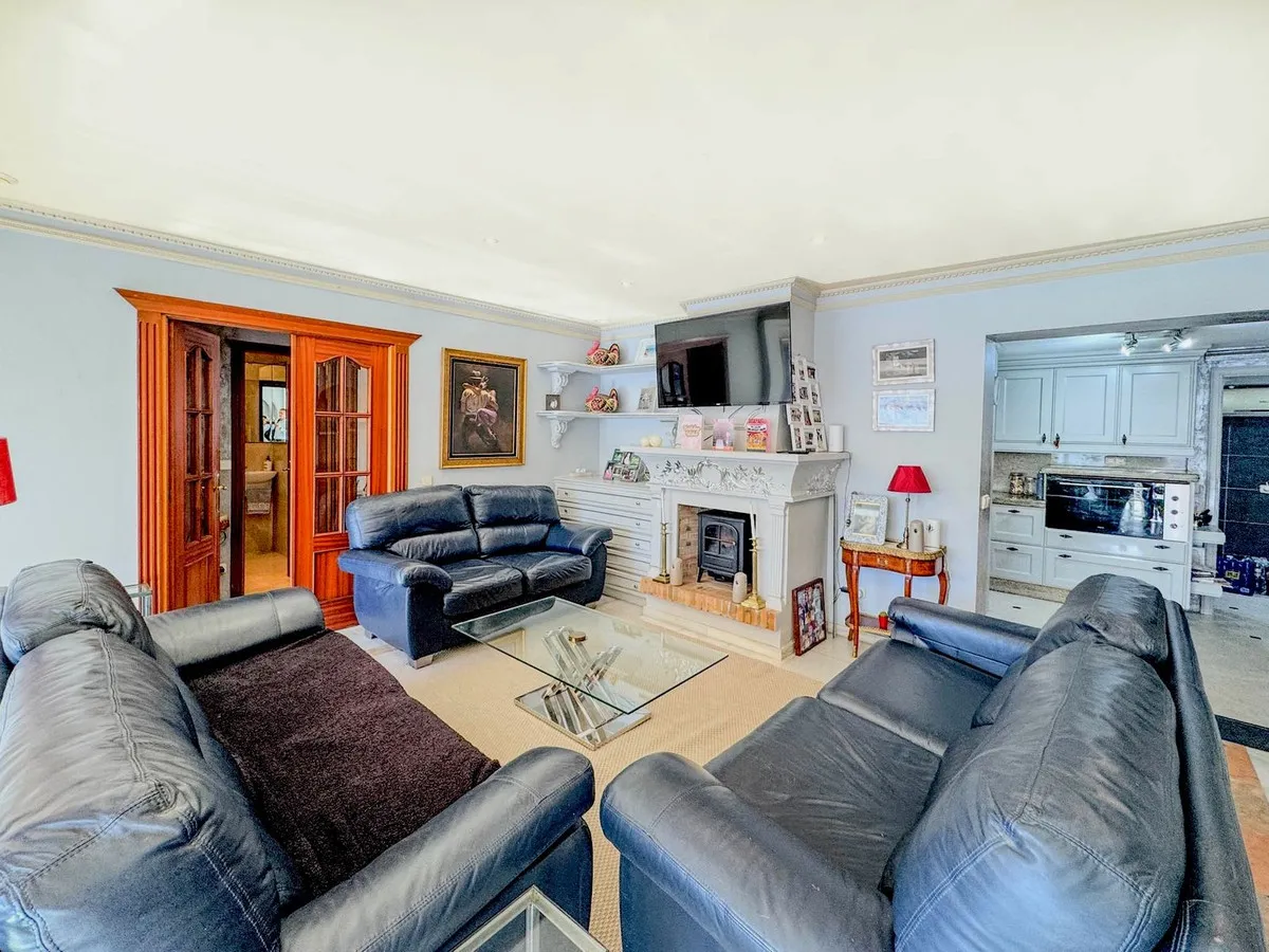 e82ac5ea-c67e-4972-af54-e3ca262496a0