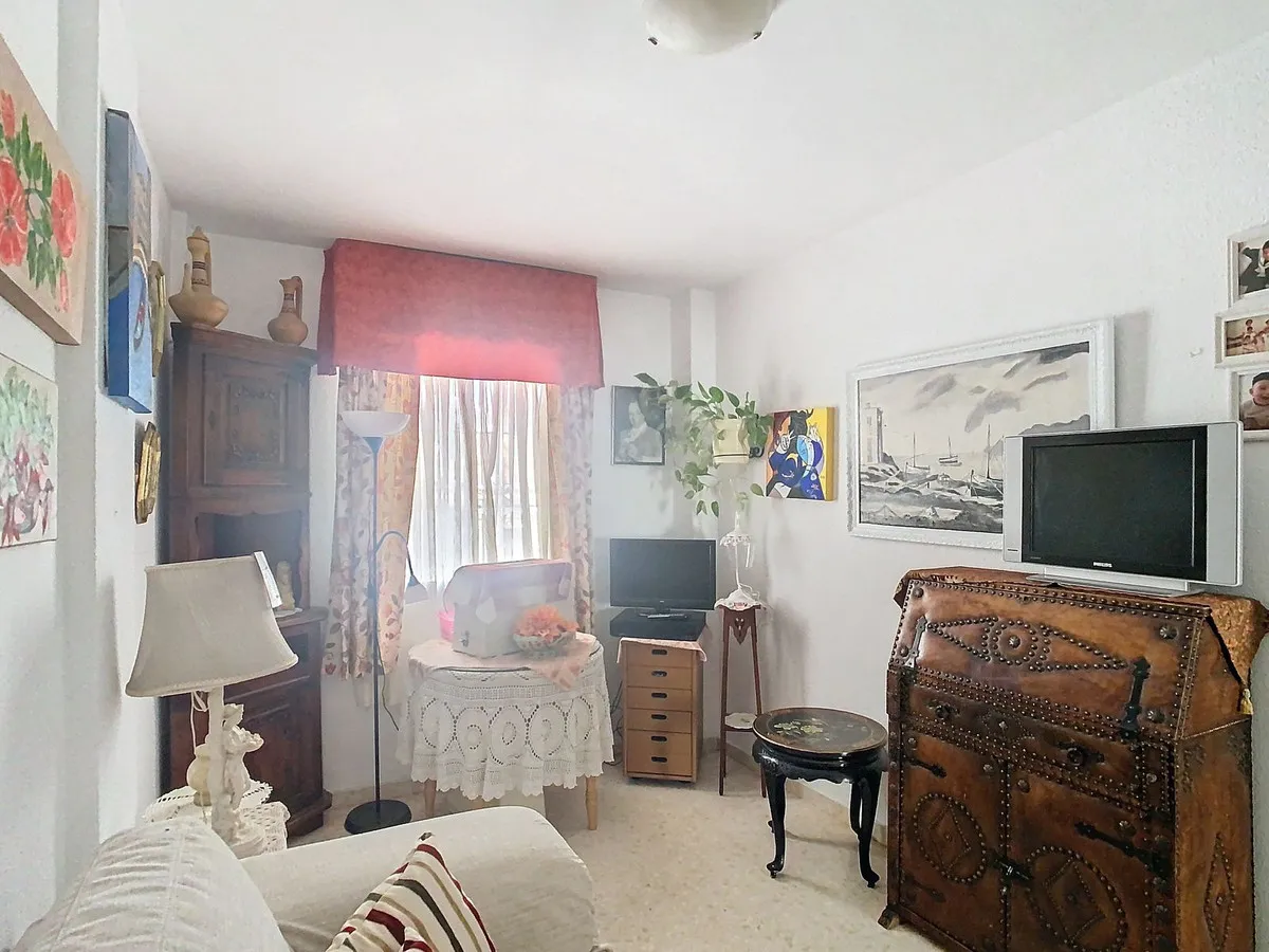 b7832110-4131-44a5-bb1c-5c788005e0d1