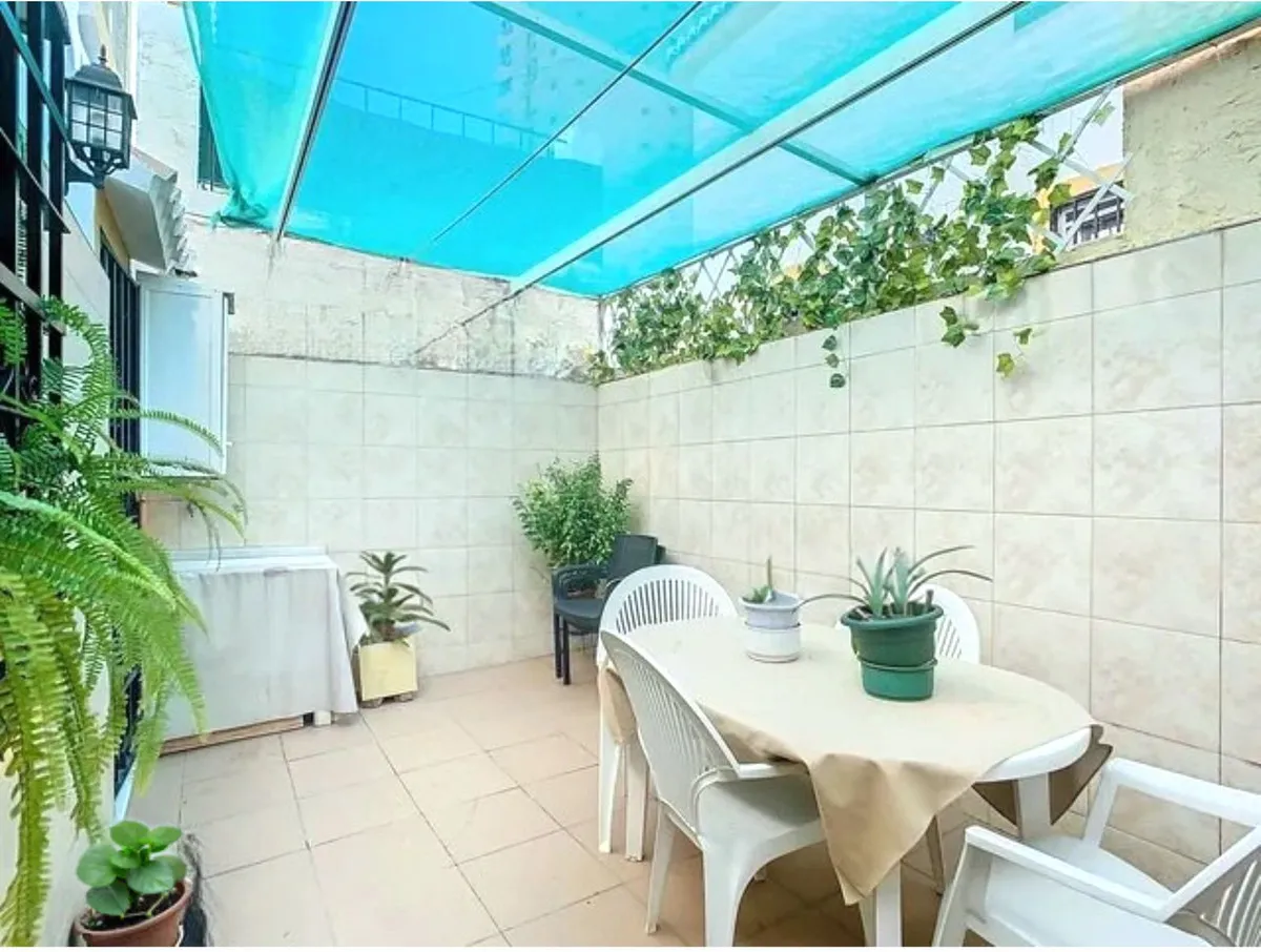 b8bb9a5c-ca6b-43a4-8a6c-856cace6cc65