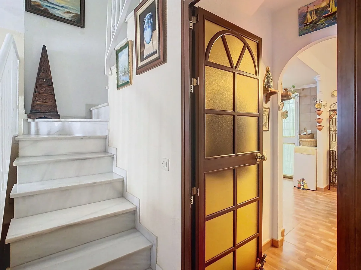 f14cd879-983a-41d6-a1d4-6ffdc4b43f01