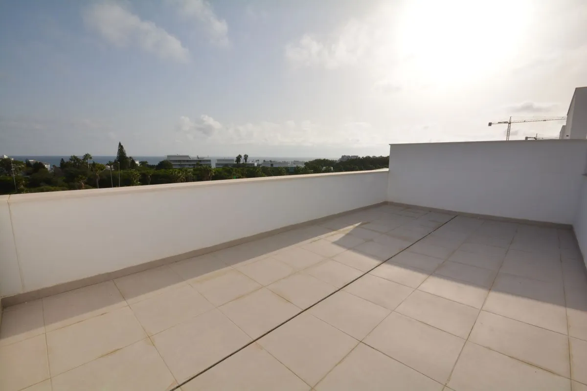 81519649-9a6b-4e31-babd-0c9afd3bde4d