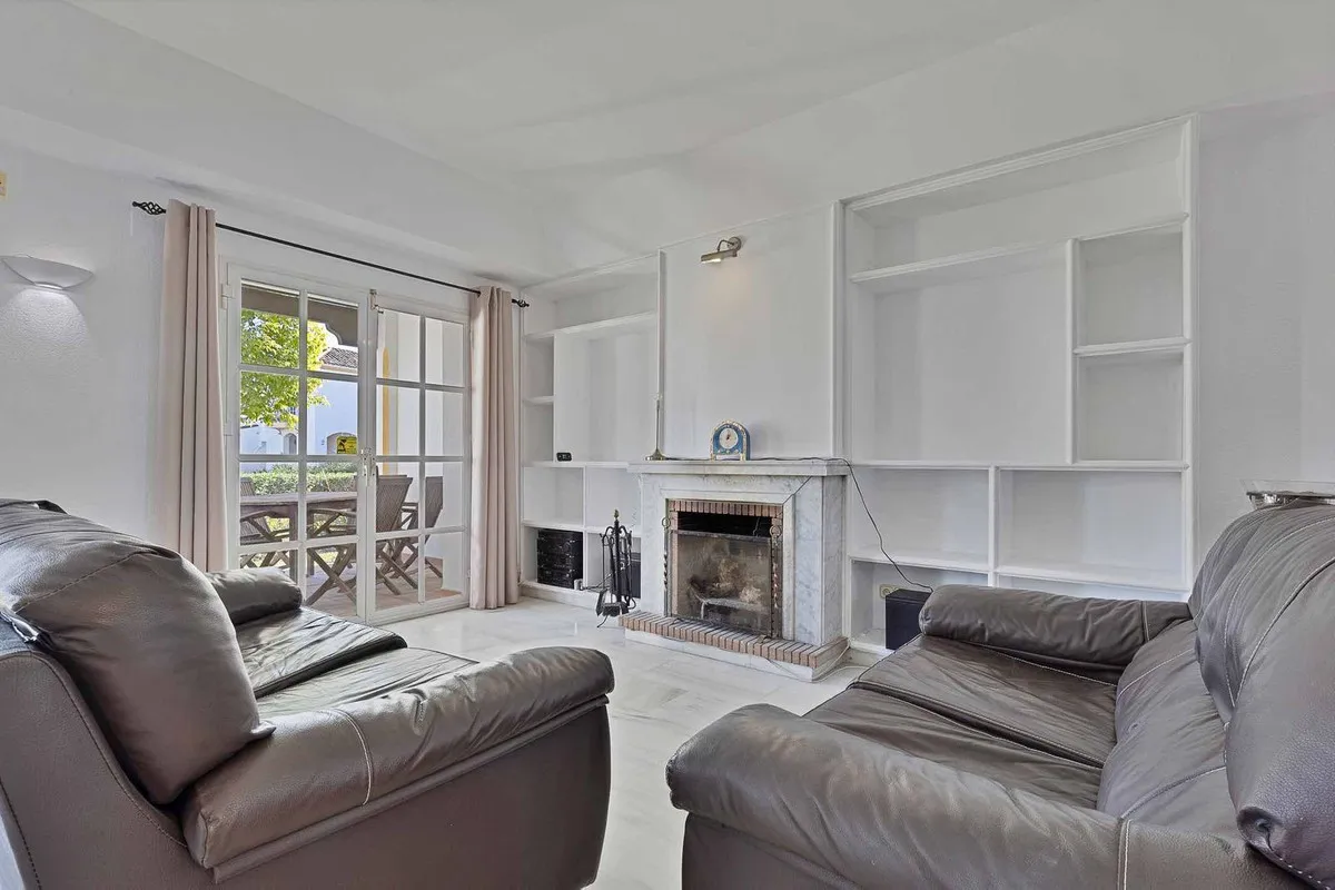 02345bd3-e5b4-4485-82bf-78eba67307b8