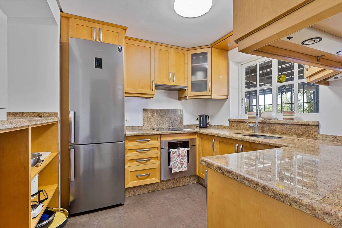 4f936f04-5ed0-4fb4-aa20-b13da1923628