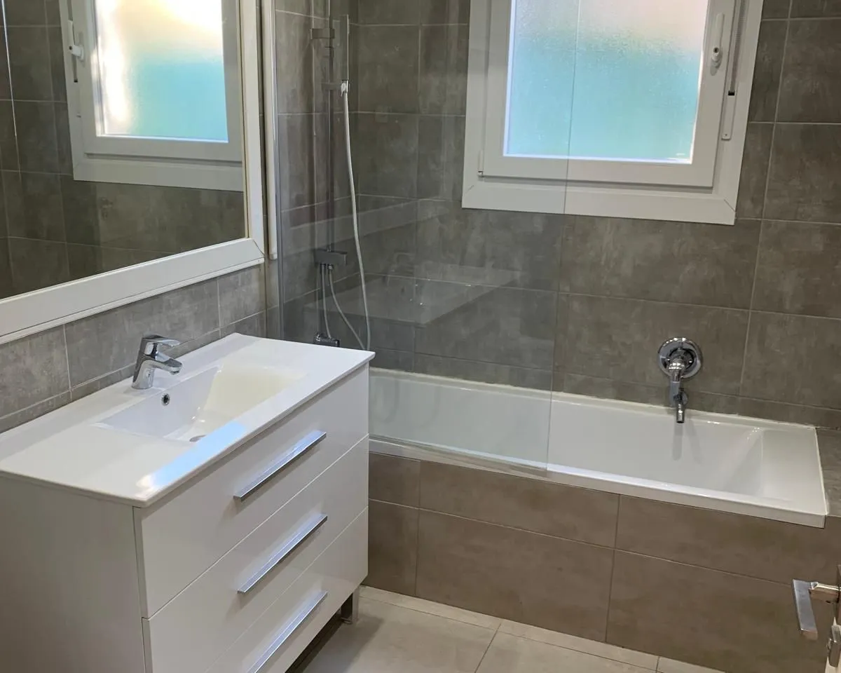 8e69c7fc-4ab2-4c7d-b4e4-ea566435f6f2