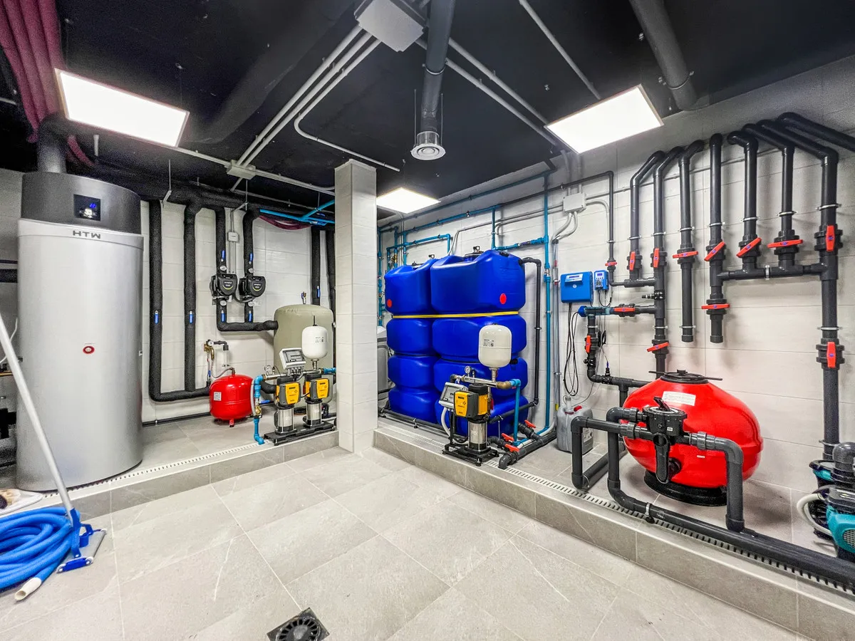 44dae04c-1232-4daf-ad4a-c477fb2be541