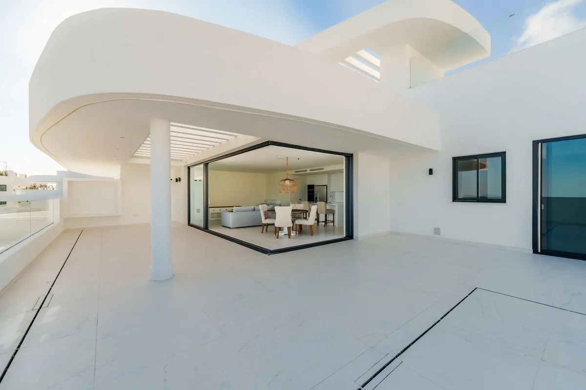 24626f0e-c49f-42ca-83a7-78f11f0fdc7a