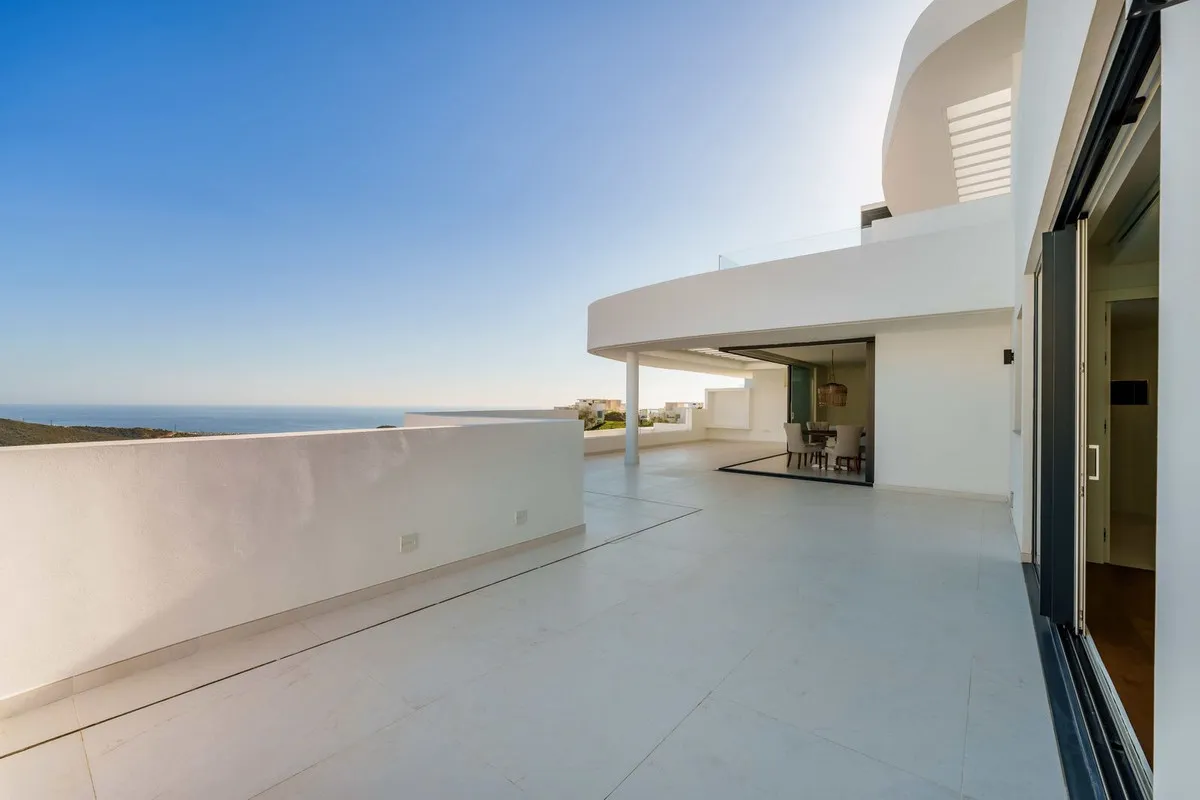 aa974e8e-eeba-4bf6-8f3f-e7a13d190c2f