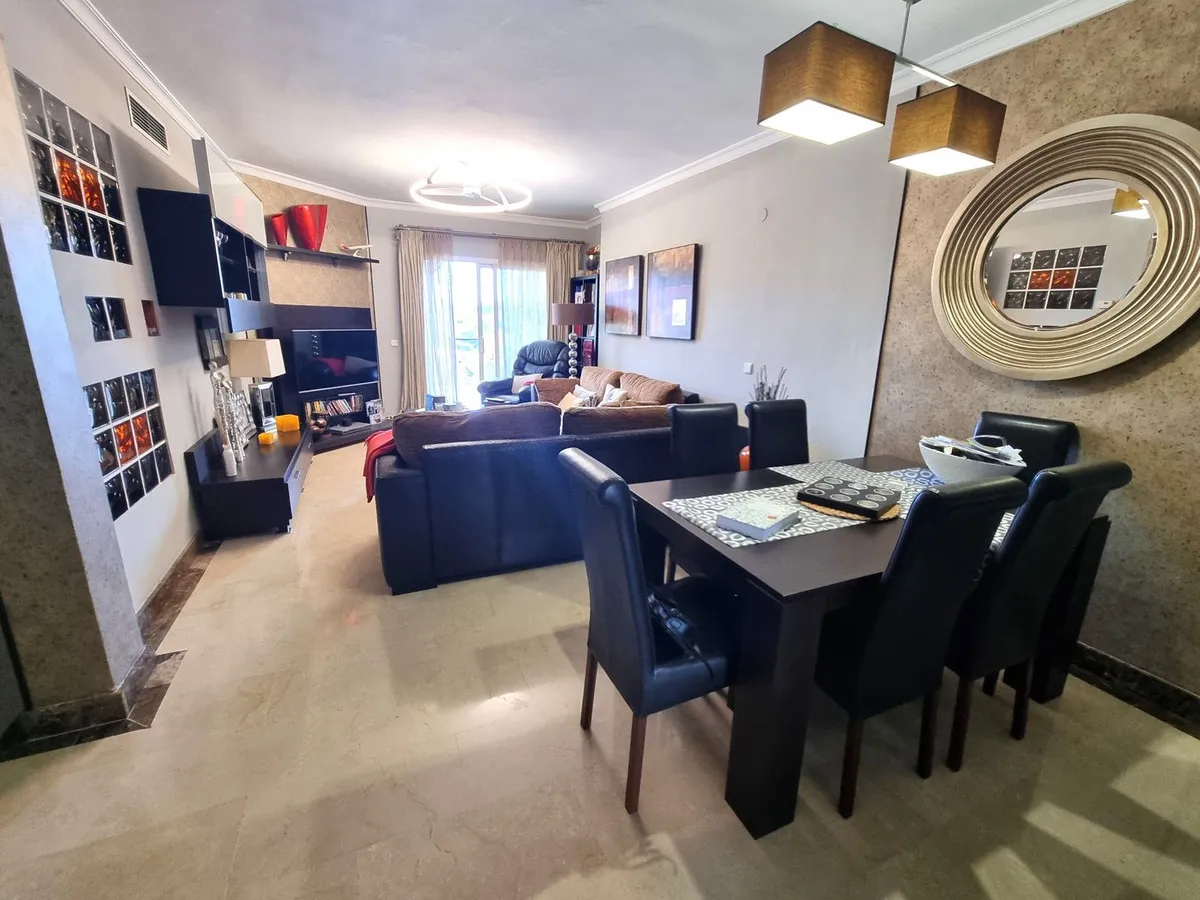 033b3d86-224d-49d0-b60c-e648d77589b3