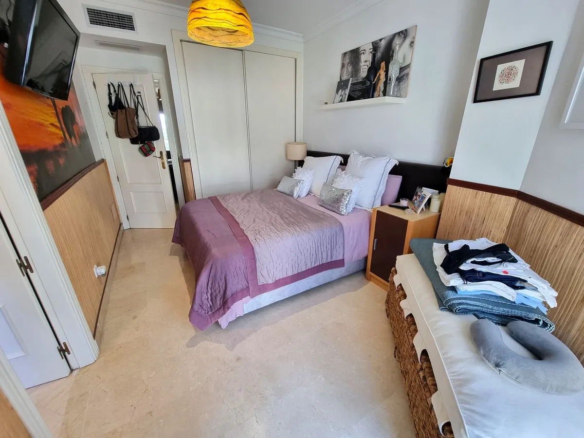 1850446b-ad44-4359-91aa-a1d8c4d763b8