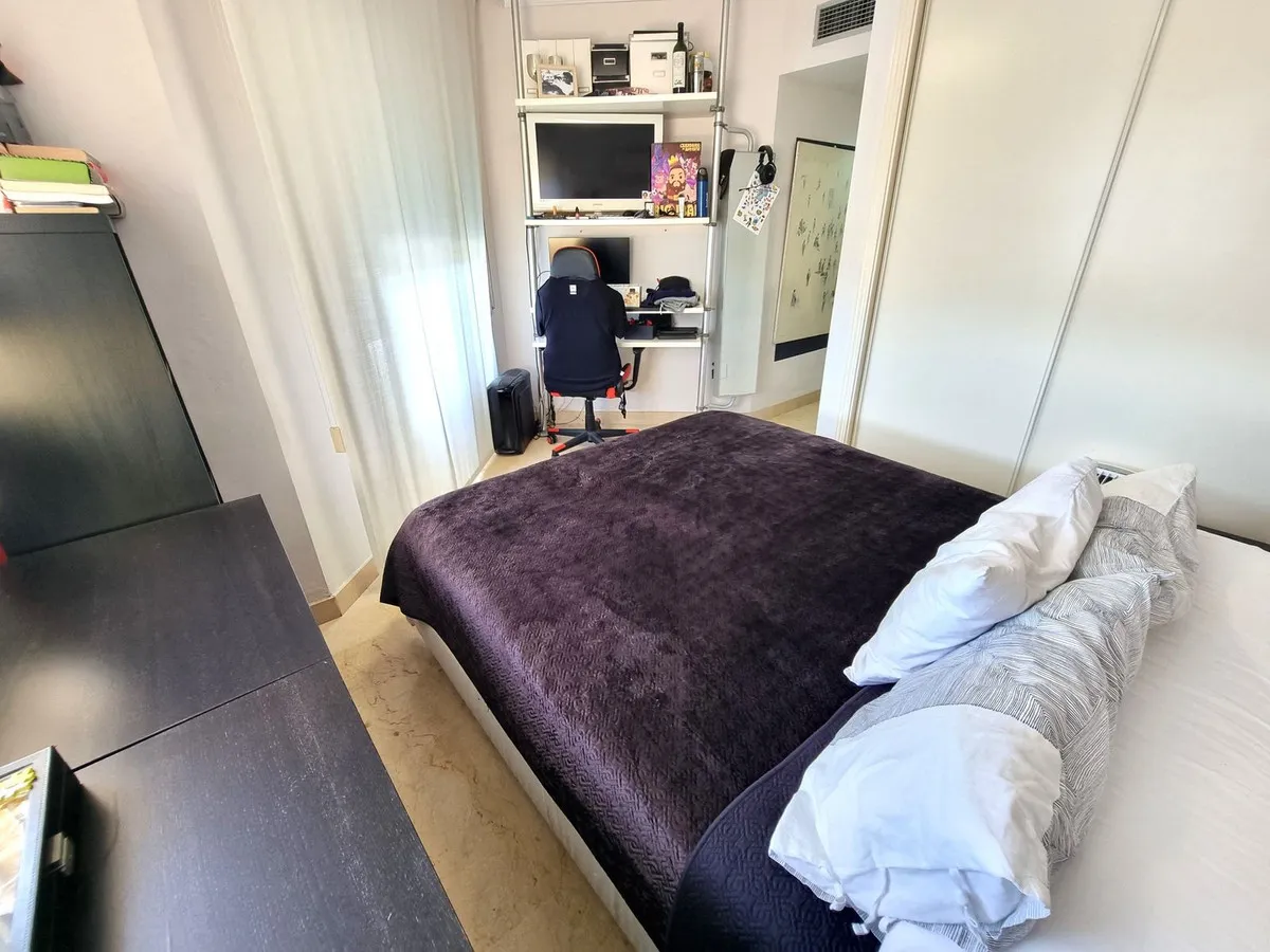 d258d432-8fda-4ef7-8e44-2f1a5feabe06