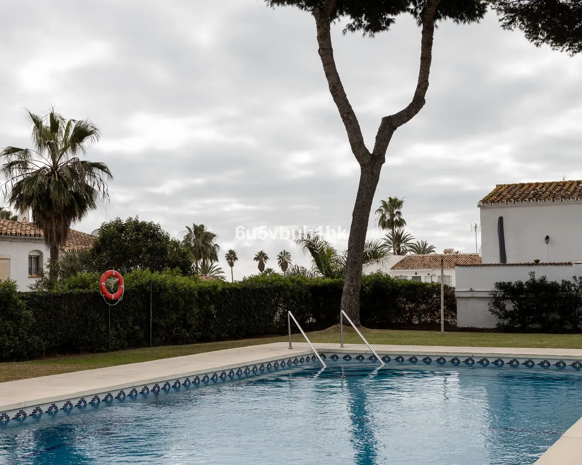 571f28c0-face-4064-b82d-bfbb01750b6d