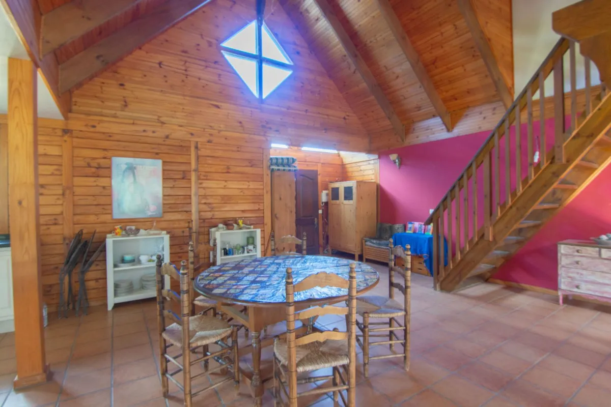 1d963987-49a0-40f6-b602-7eb3c9d56804